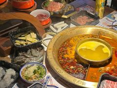 -哥老官重庆美蛙鱼头(日月光店)