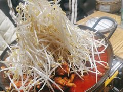 辣汤鸡爪-吴草鸡爪오초닭발韩食堂(融恒盈嘉中心店)