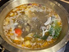 -顶顶汤火牛排火锅·经典铜锅涮肉