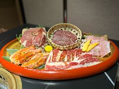 -山川小町·极番烧肉(新地假日广场店)