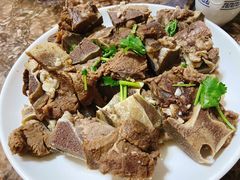 -苏莱特色牛骨滩羊手抓馆(长城东街总店)