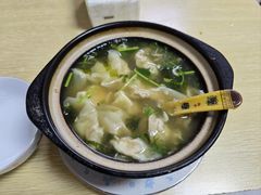 -小许三鲜砂锅馄饨店(家多乐烟酒店)
