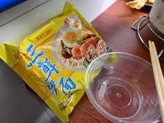 三鲜华丰伊面-威邵鸡煲(西华路总店)