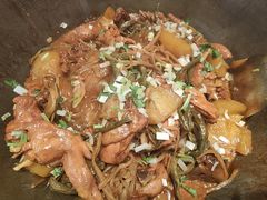 -山里屯铁锅炖·东北菜(康桥店)