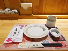 餐具摆设-鲔屋寿喜烧