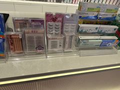 -4iNLOOK美瞳店(上海日月光中岛店)