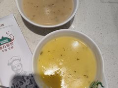 -汤姆家的牛排意面披萨(新城市广场店)