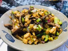 -味老大土碗菜(中山三路店)