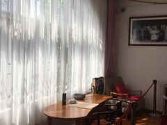 -红线女旧居