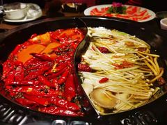 -九牧鱻·渝老鬼重庆火锅(人民路店)