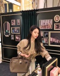 点击看大图 -3AM HAIR SALON染发烫发接发
