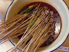 -拈签一笑黄牛肉辣卤串串