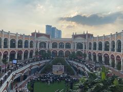 -佛罗伦萨小镇广佛名品奥特莱斯(疏港路店)