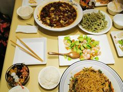 -峨嵋小镇(远洋城店)