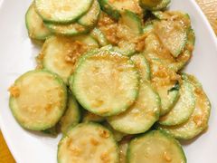 咸蛋黄炒小瓜-甜甜屋(解放中路店)