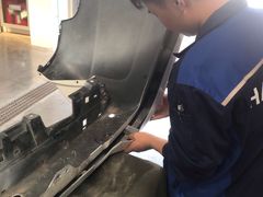 -华胜奔驰宝马奥迪专修连锁(虹梅南路店)
