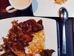 -三亚湾海居铂尔曼度假酒店