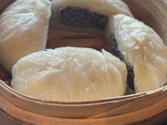 鲜花饼-半山腰·云南菜(侨福芳草地店)