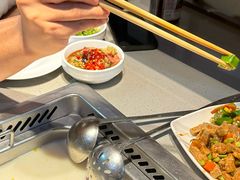 -海底捞火锅(杭州滨江九宜城店)