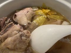 椰皇炖鸡汤-圆苑(静安寺店)