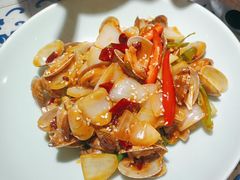 -川流不息·地道川菜·小龙虾(新松江路店)