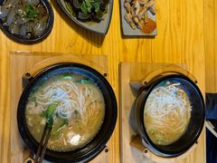 -勺子米线·云南传统小吃市集(四方街店)