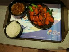 -横琴湾畔餐厅(长隆海洋王国白鲸剧场店)