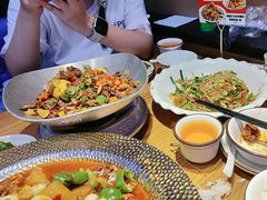-俭寨大盘鸡·缸子肉·小公鸡·新疆菜(云通店)