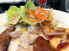 -圣丰索菲特·2 On 988 Café 自助餐厅