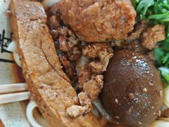 -任记七中刀削面(总店)
