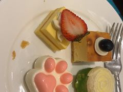 -月色西餐厅·海鲜刺身·烧烤(科学城保利郡雅酒店)