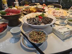 -二荆条·城市森林火锅旗舰店