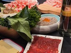 -渝水岸·鲜货火锅(新村7店)