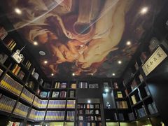 -钟书阁(松江泰晤士小镇店)