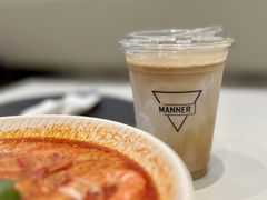 桂花龙井冰拿铁-Manner Coffee(万象食家店)