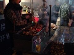 新疆羊肉串摊-新疆阿力烧烤