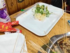 -袁记串串香(泉水轻轨站店)