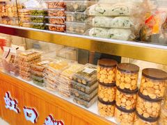 -上海虹口糕团(福州路店)