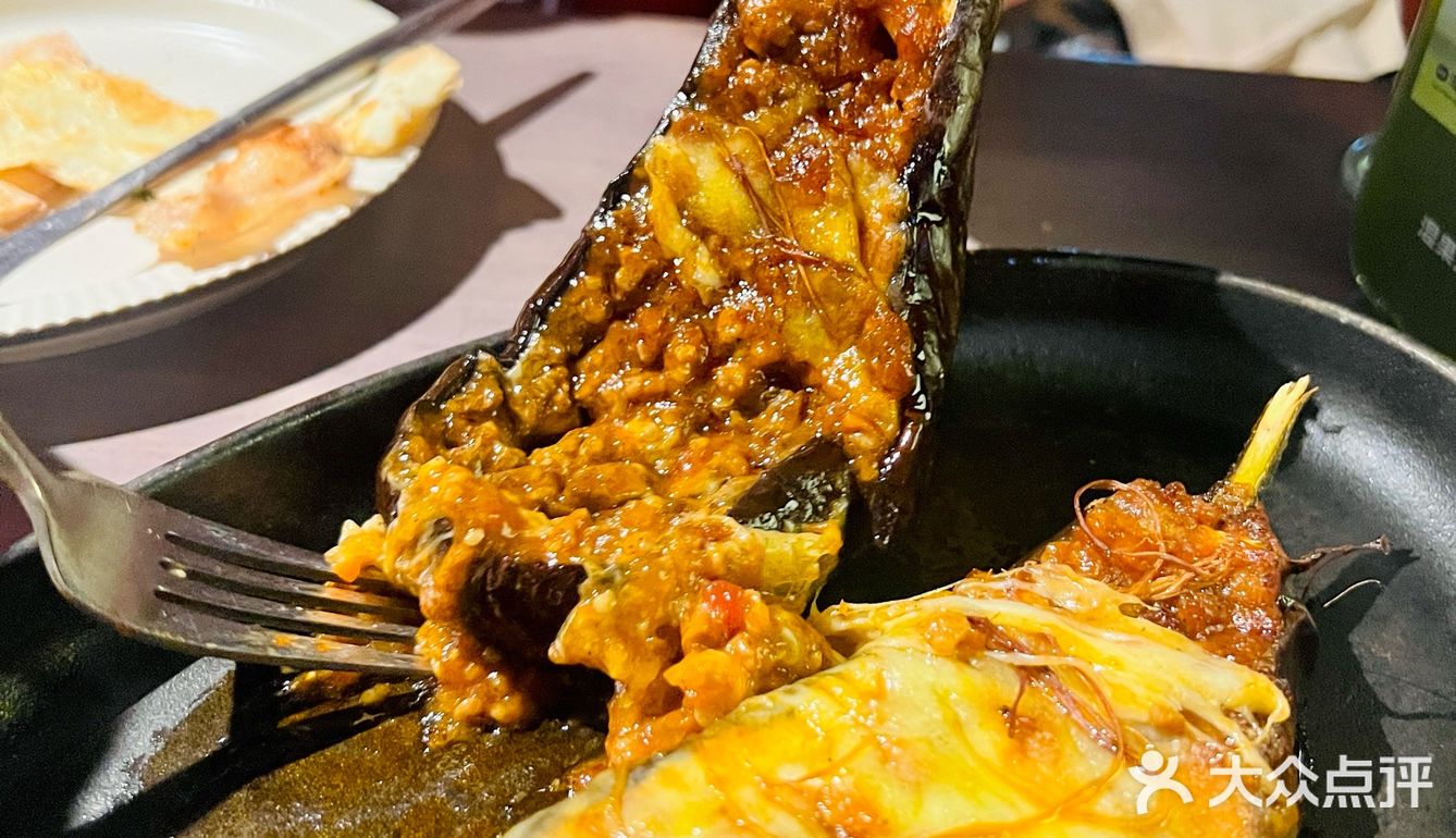 静安寺海派西餐搭精酿，这夜晚的味儿，对了！