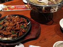 -八大碗·地道东北菜(东陵西路店)