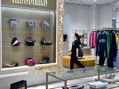 -宁波杉井奥特莱斯广场