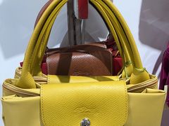 -Longchamp(佛罗伦萨小镇奥特莱斯店)