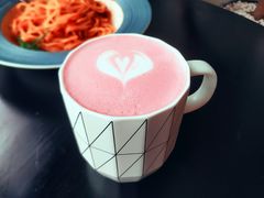 红丝绒拿铁-Willing·Coffee&Brunch&Dinner(万达店)