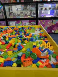 -趣玩空间蹦床乐园(临平旗舰店)