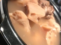 -五稻厨房粤西菜(新闻店)