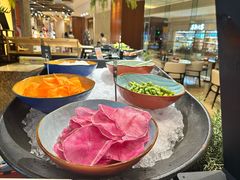 -怡咖啡海鲜自助餐厅(浦东香格里拉店)