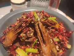 干锅鸭三件-有位虾匠·手工土菜小馆(市北店)