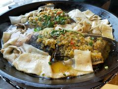 山寨鱼头王-阿瓦山寨(信地店)