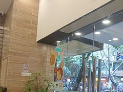 -佰搭果·广式茶餐厅(西华路店)