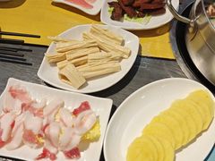 -四季喧黔味豆米火锅(万达广场店)